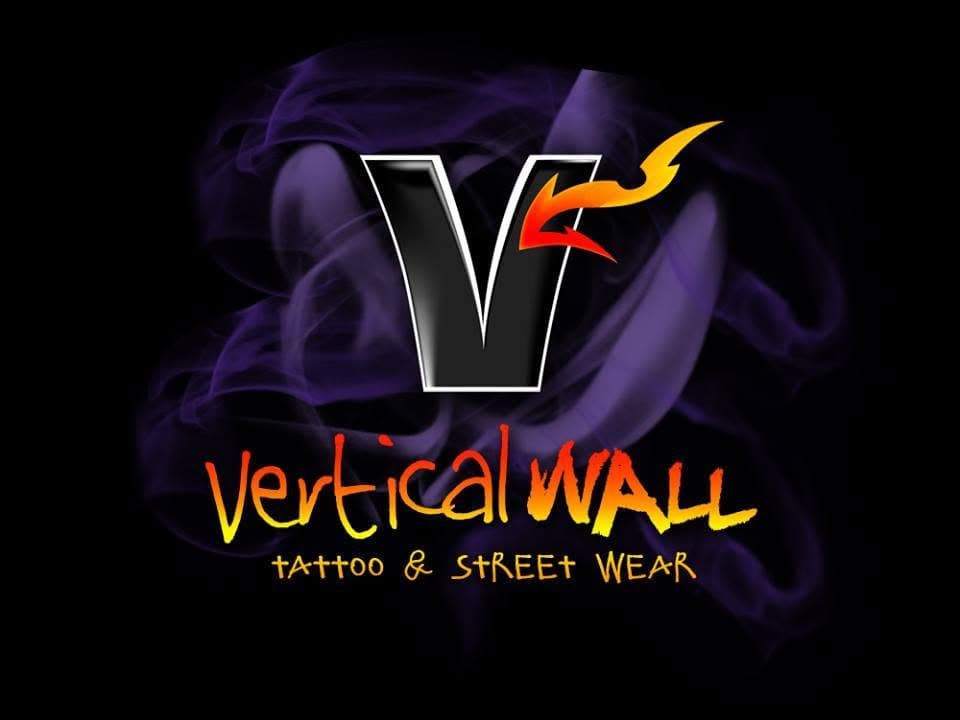 Indoor bouldering and climbing wall