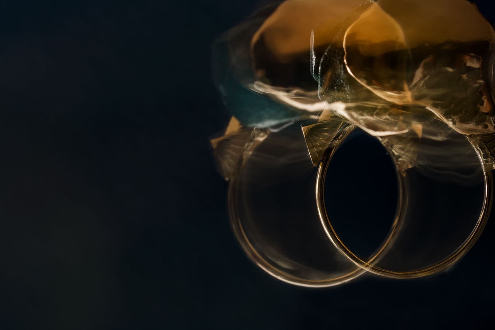 The Contrast Club - social wellness studio in Carcavelos